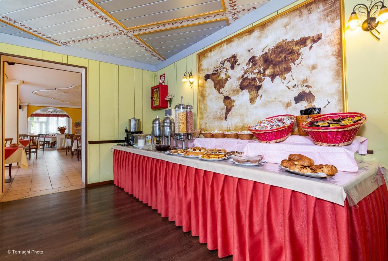 Hotel Alpen Andalo Esterno foto